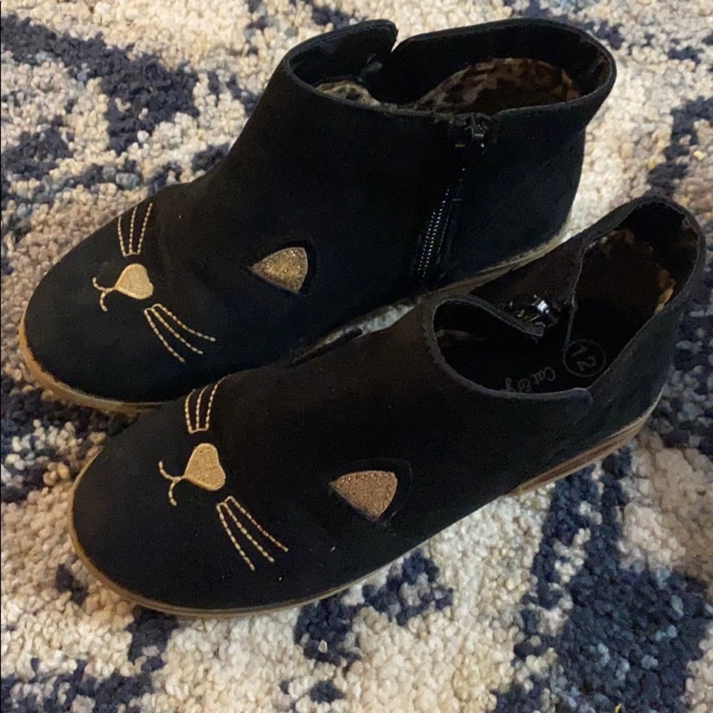 Kids cat ankle booties
